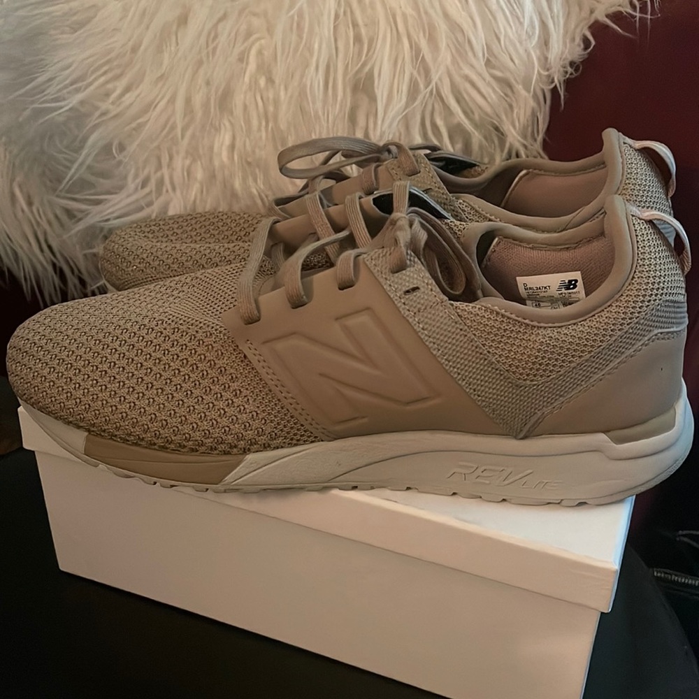 Men's footwear